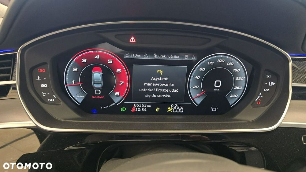 Audi S8 - 34