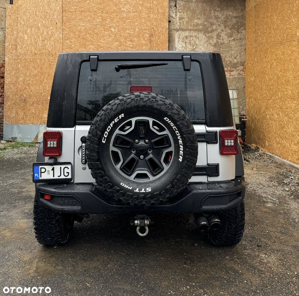 Jeep Wrangler - 4