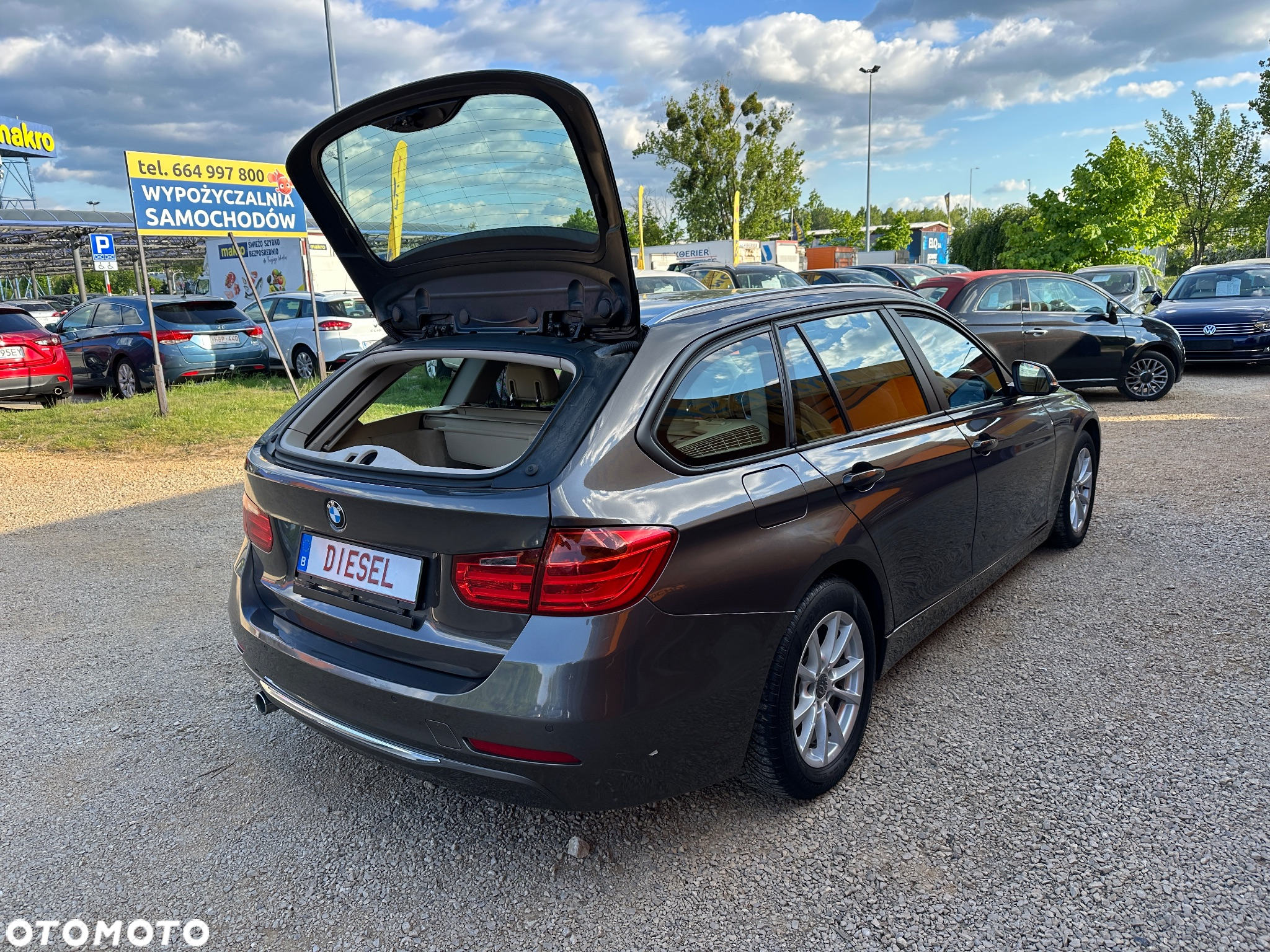 BMW Seria 3 318d DPF Touring Edition Exclusive - 19
