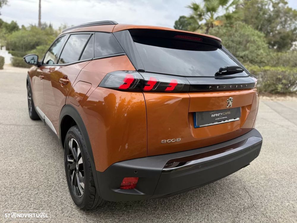 Peugeot 2008 1.2 PureTech Allure Pack - 6