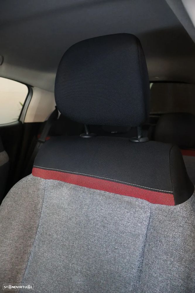 Citroën C3 1.2 PureTech C-Series - 21