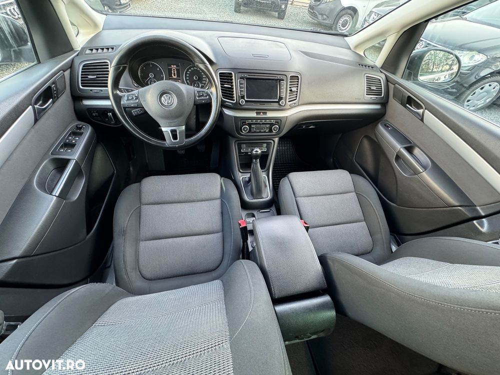 Volkswagen Sharan 2.0 TDI Blue Motion Style - 38
