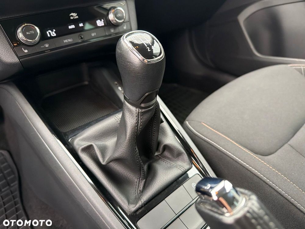 Skoda Kamiq 1.0 TSI Ambition - 17