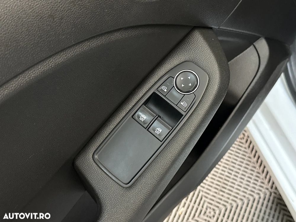 Renault Clio - 15