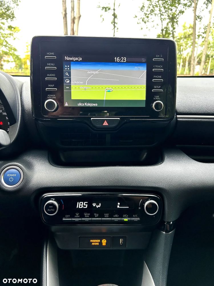 Toyota Yaris Hybrid 1.5 Comfort - 12