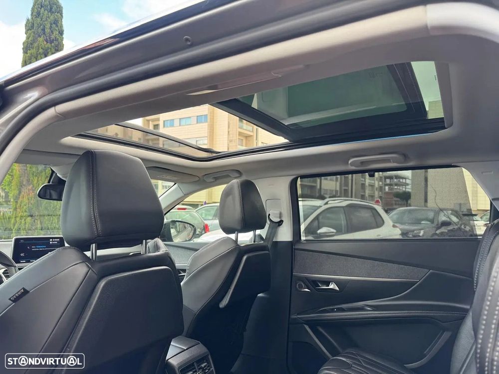Peugeot 5008 1.2 PureTech GT Pack EAT8 - 38