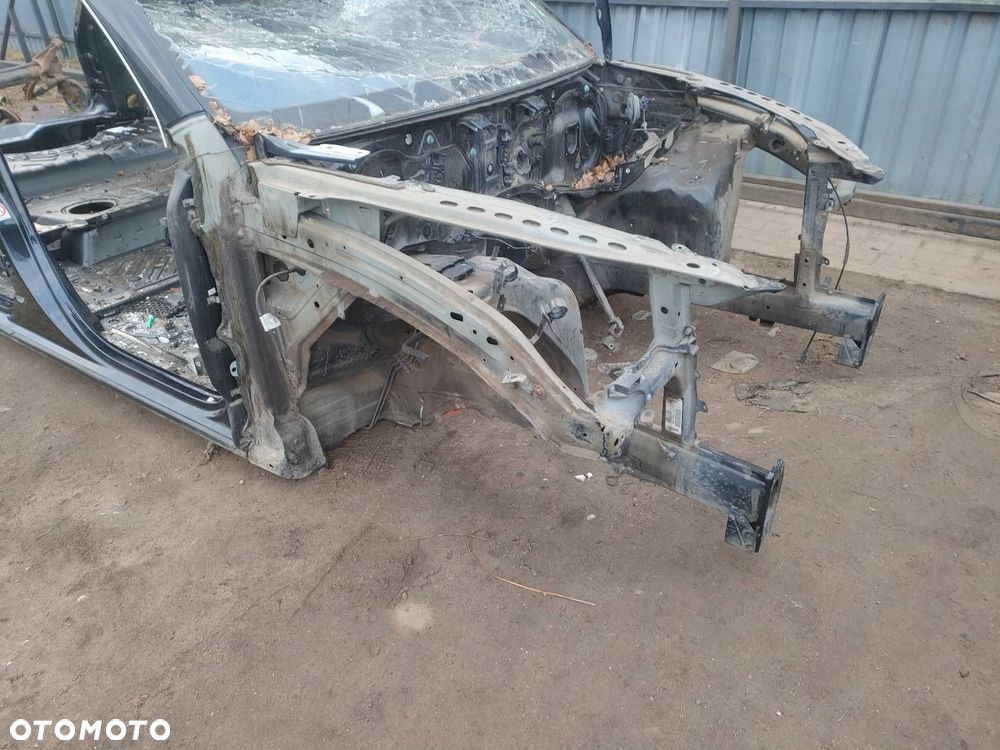 ĆWIARTKA PODŁUŻNICA PRAWY PRZÓD PORSCHE CAYENNE  I - 1