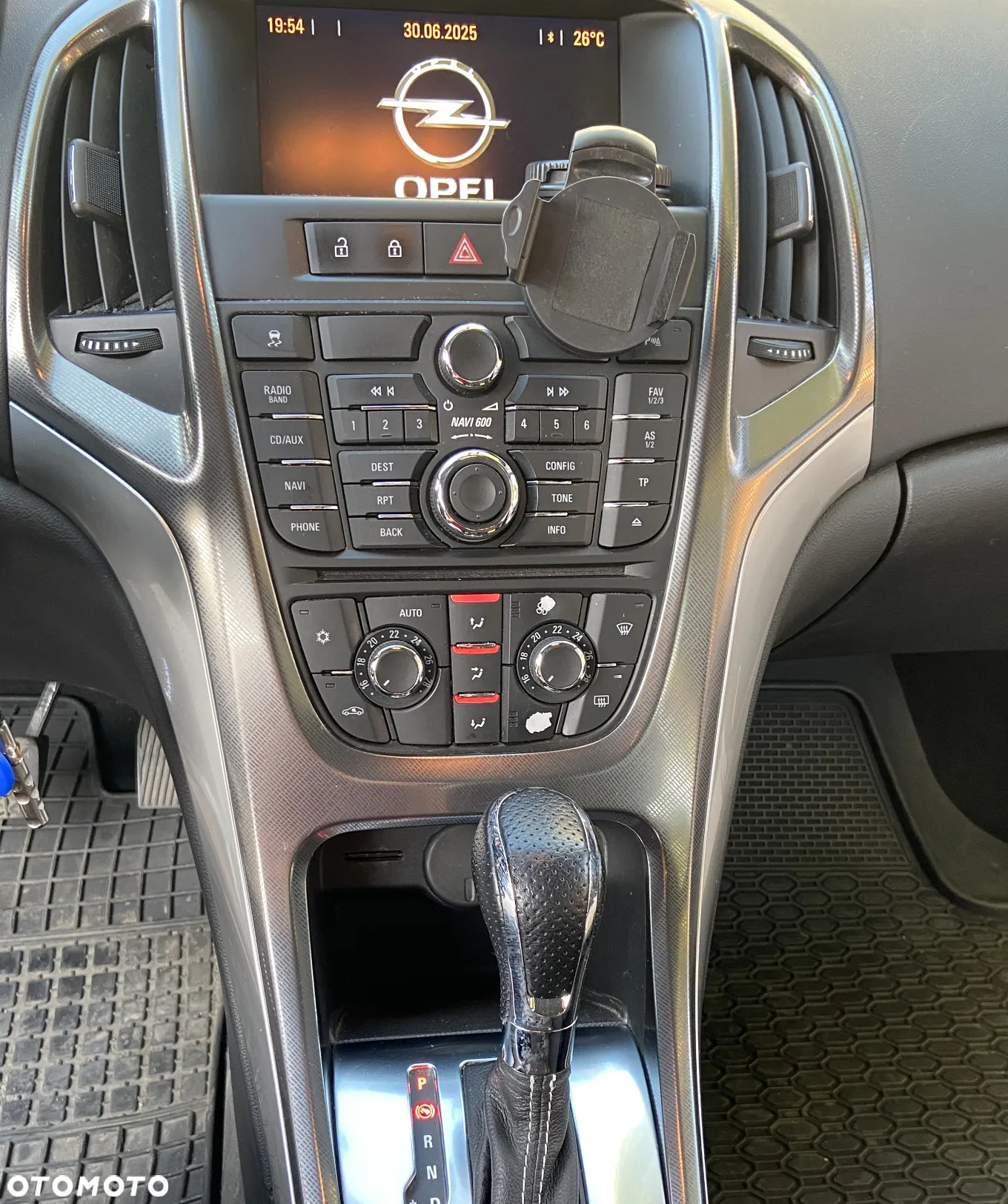 Opel Astra IV 2.0 CDTI Cosmo - 19
