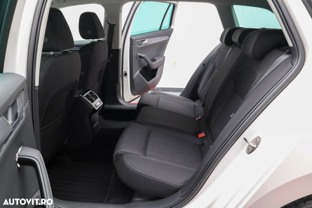 Skoda Superb Combi 1.4 TSI iV DSG Style - 32