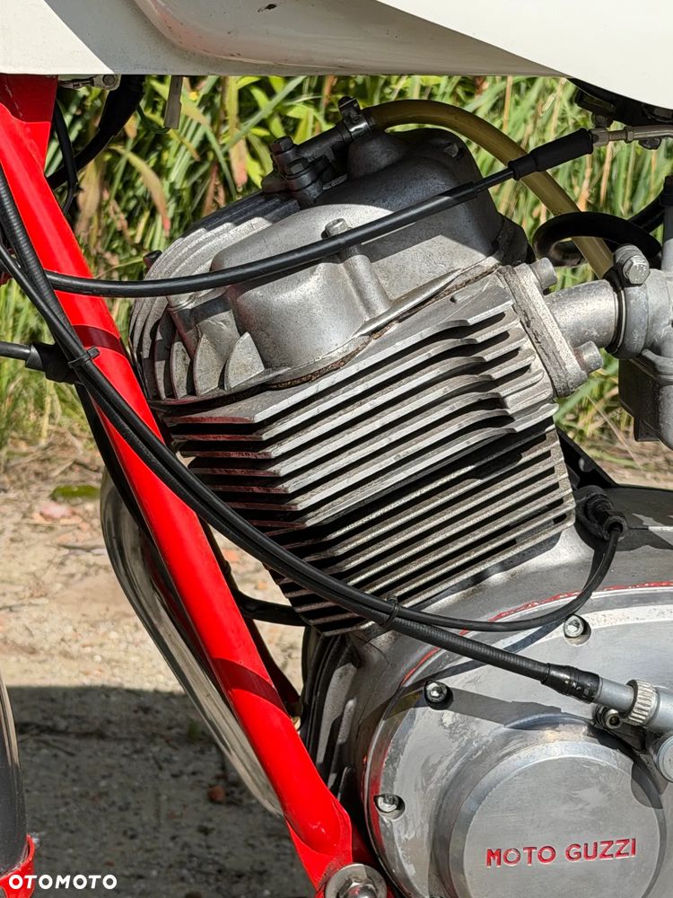 Moto Guzzi Inny - 30