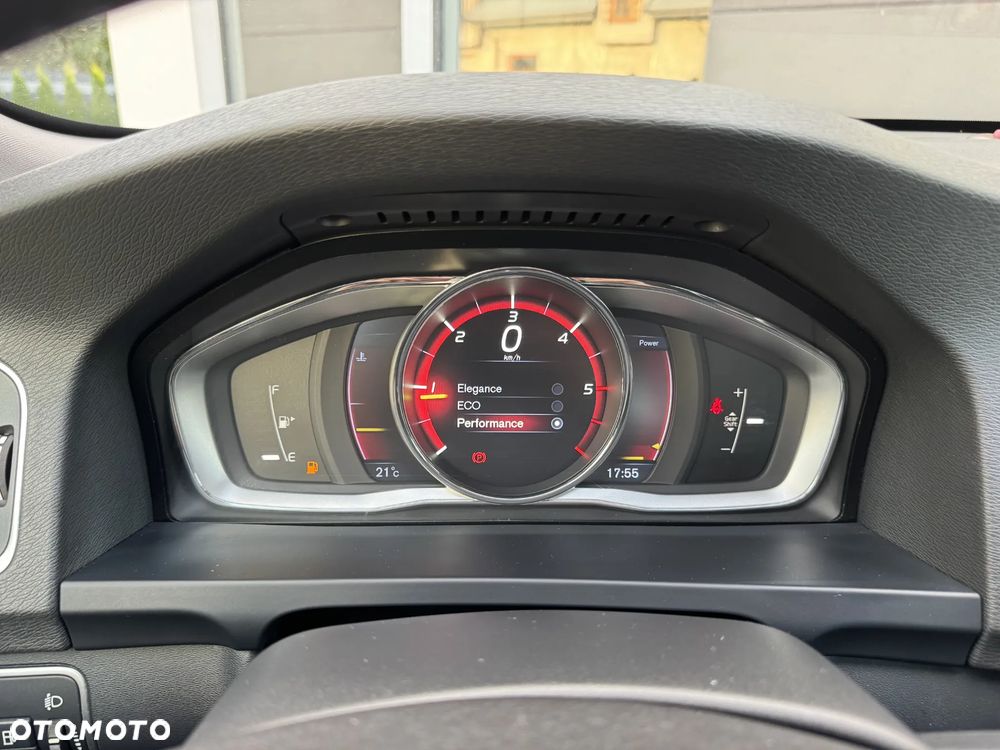 Volvo S60 D2 Summum - 17