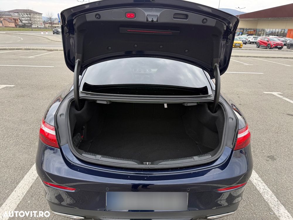 Mercedes-Benz E 450 4Matic 9G-TRONIC AMG Line - 11