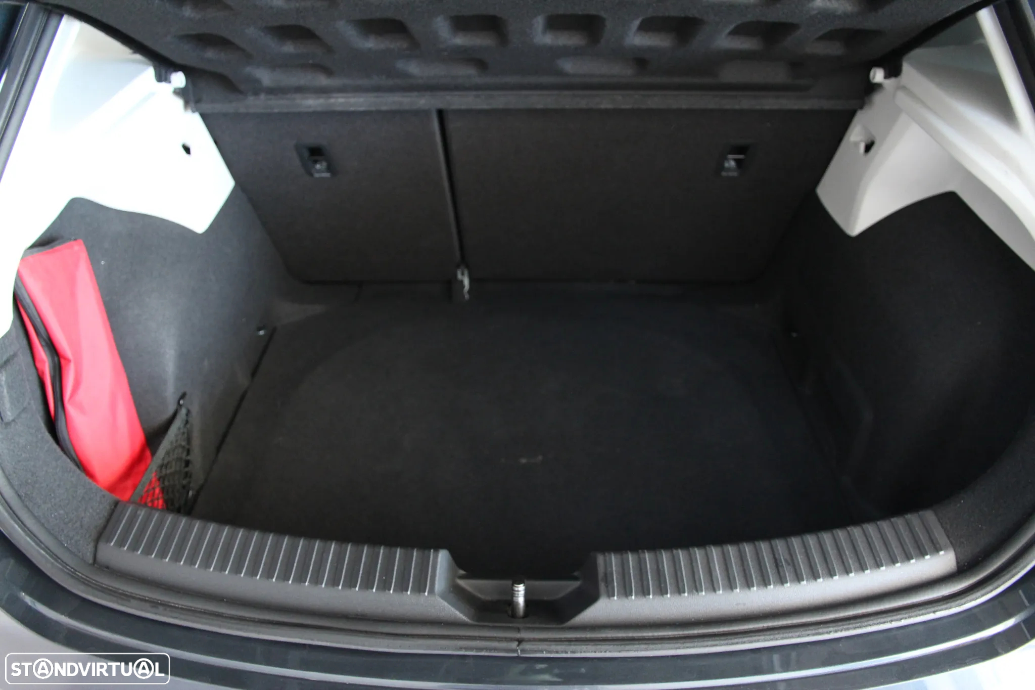 SEAT Leon 1.6 TDI FR S/S - 22