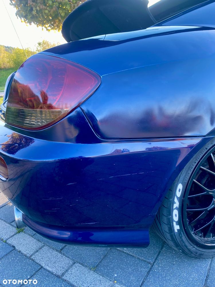 Hyundai Coupe 2.0 GL - 25