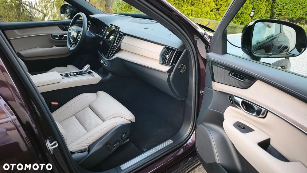 Volvo XC 90 B5 B AWD Ultra Black Edition 7os - 7