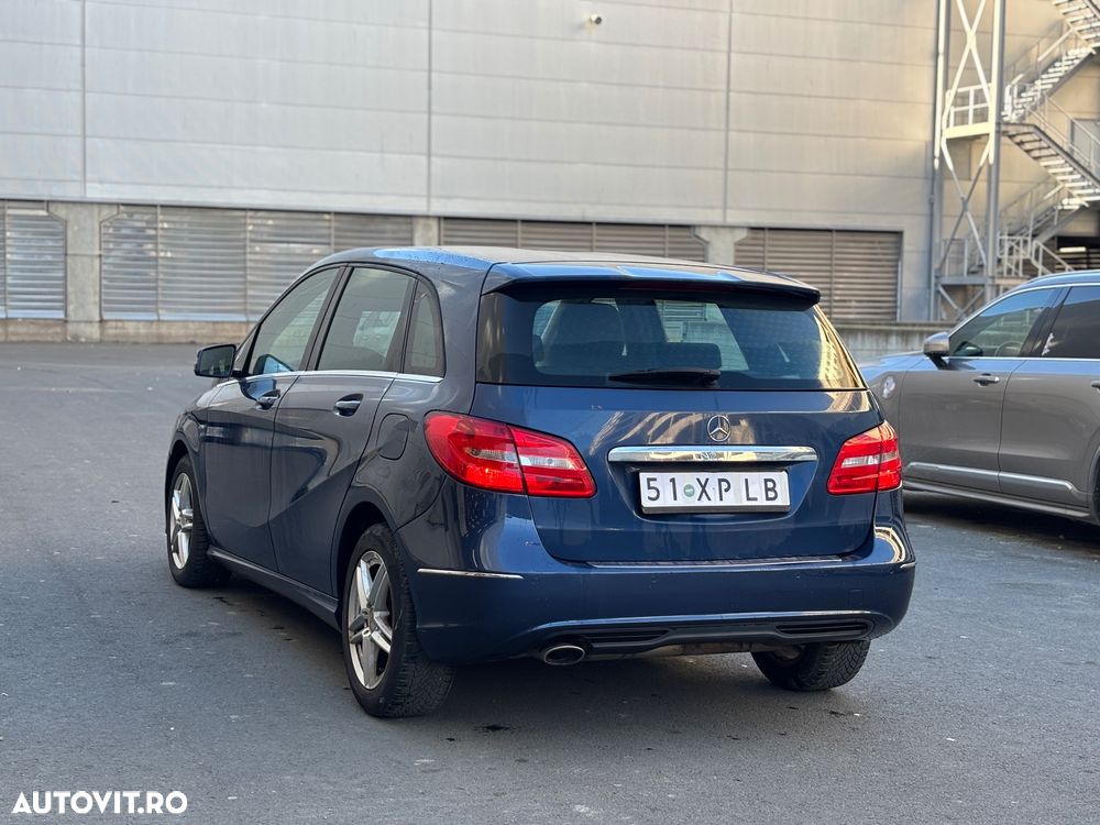 Mercedes-Benz B 180 CDI BlueEFFICIENCY - 3