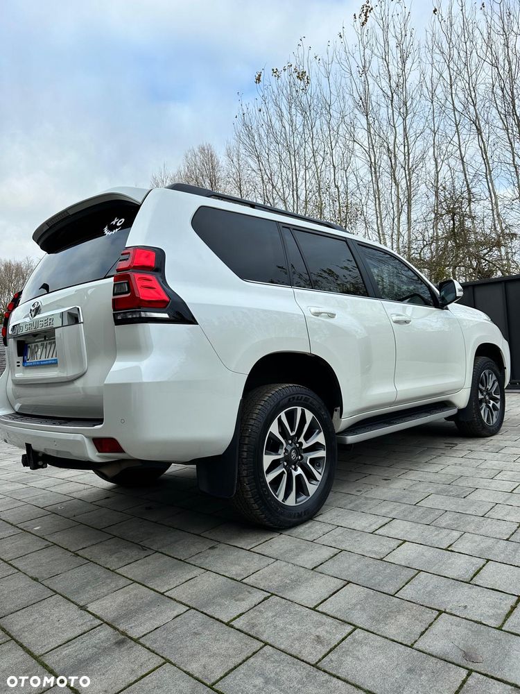 Toyota Land Cruiser LC 2.8 D-4D Prestige - 8