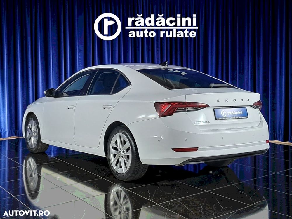 Skoda Octavia - 8