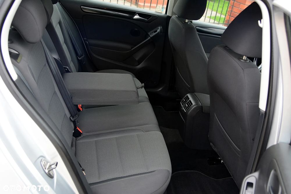 Volkswagen Golf 1.4 Edition - 8