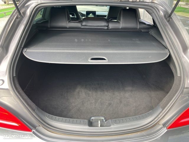 Mercedes-Benz CLA 180 d Peak Edition - 28