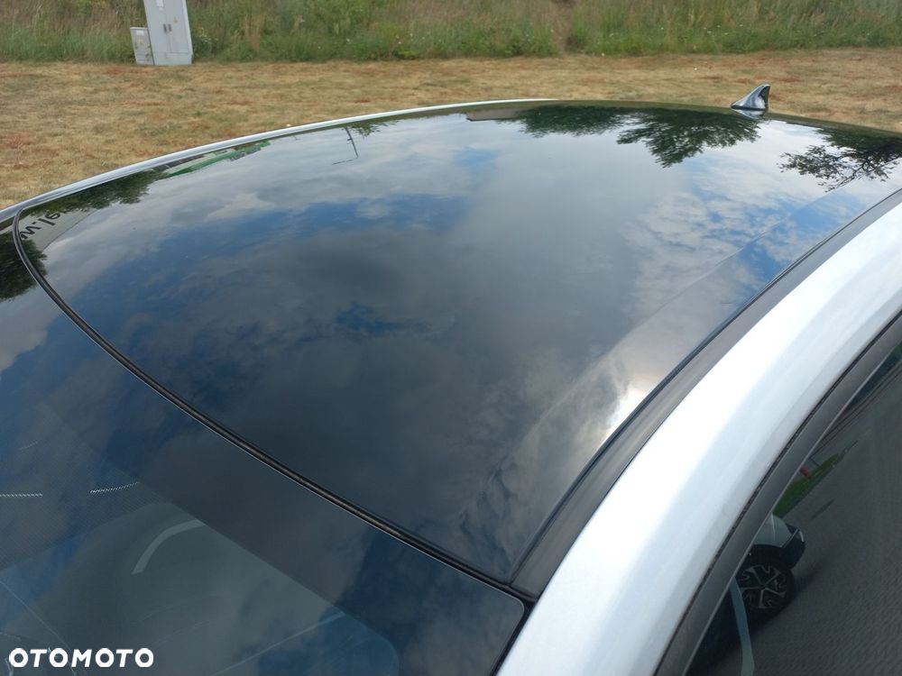 Toyota Corolla 1.8 Hybrid GR Sport Dynamic - 25