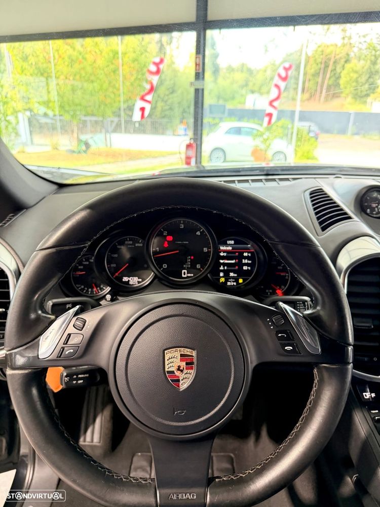 Porsche Cayenne 3.0 V6 - 29