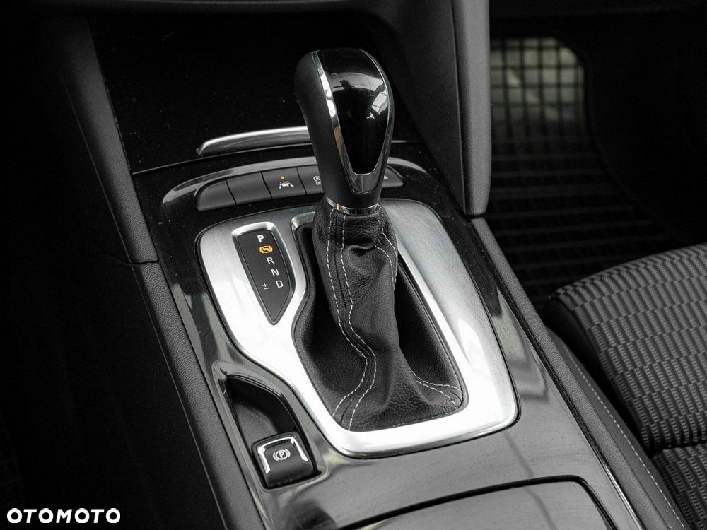 Opel Insignia 2.0 CDTI Elegance S&S - 19