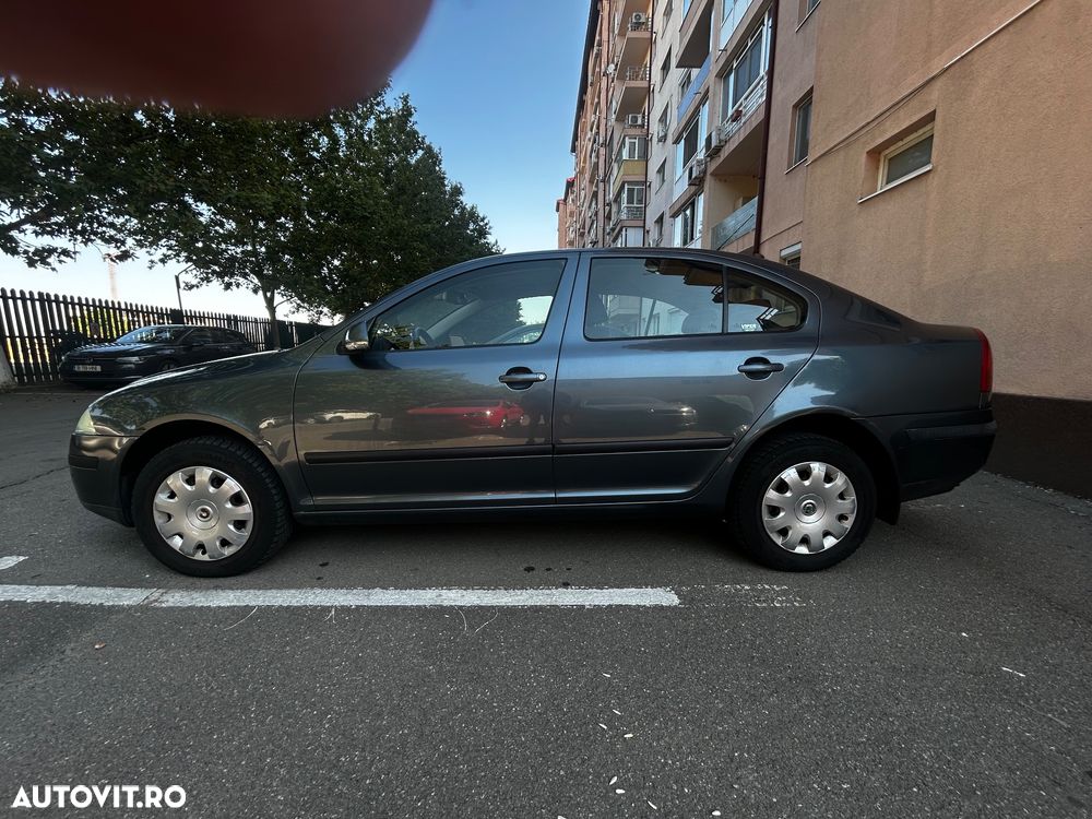 Skoda Octavia 2.0TDI Elegance - 4