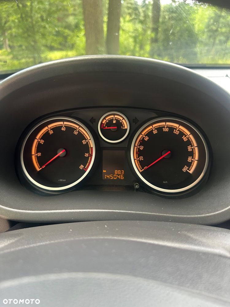 Opel Corsa 1.4 16V Automatik 150 Jahre - 35