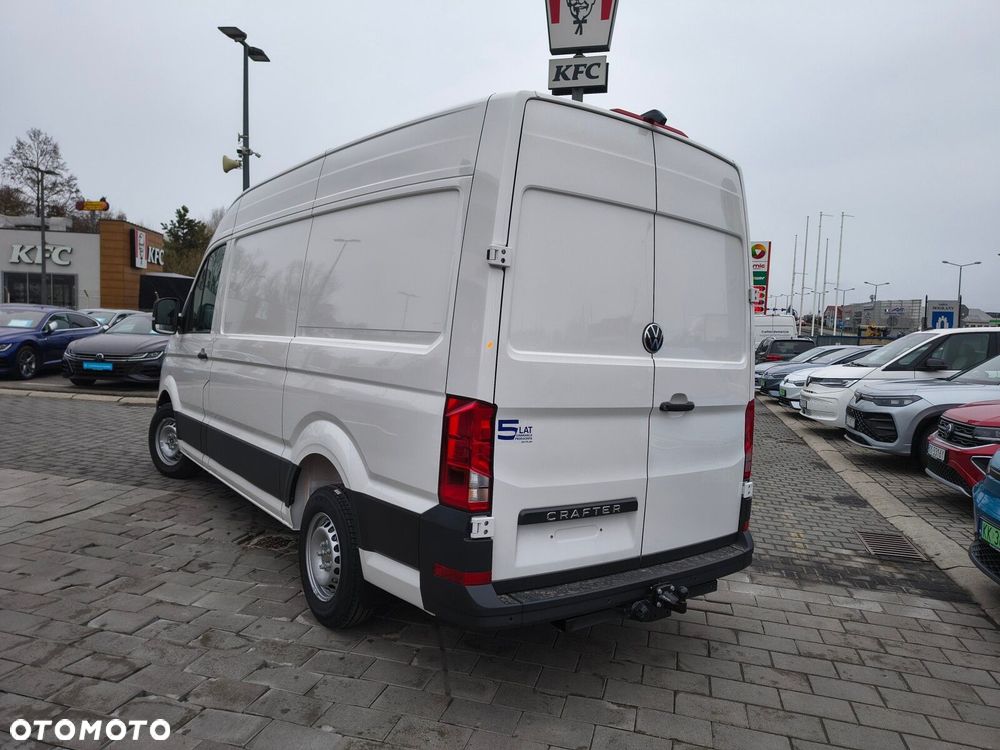 Volkswagen Crafter 35 2.0 TDI L3H3 3640 177 KM - 13