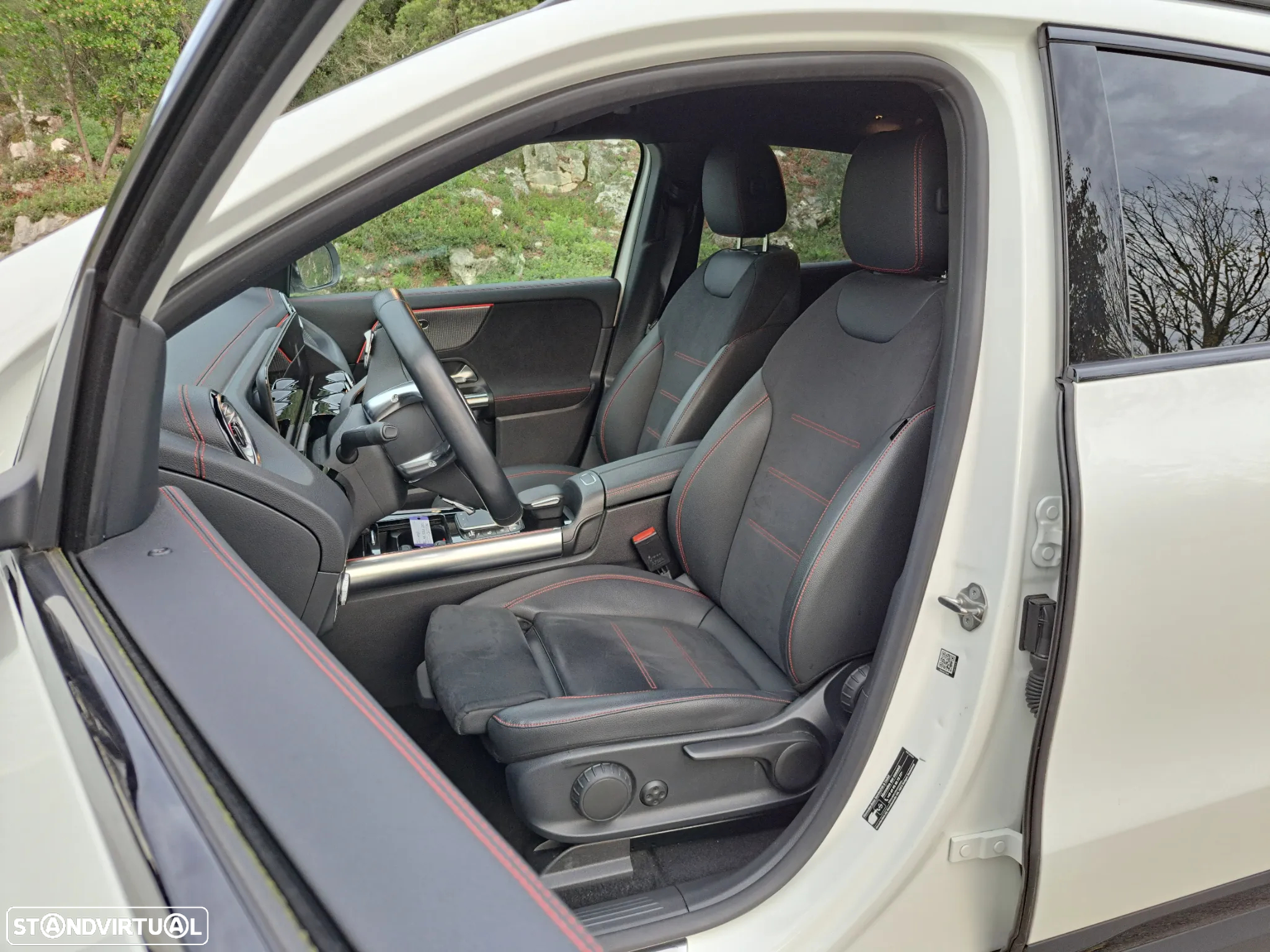 Mercedes-Benz EQA 250 AMG Line - 12