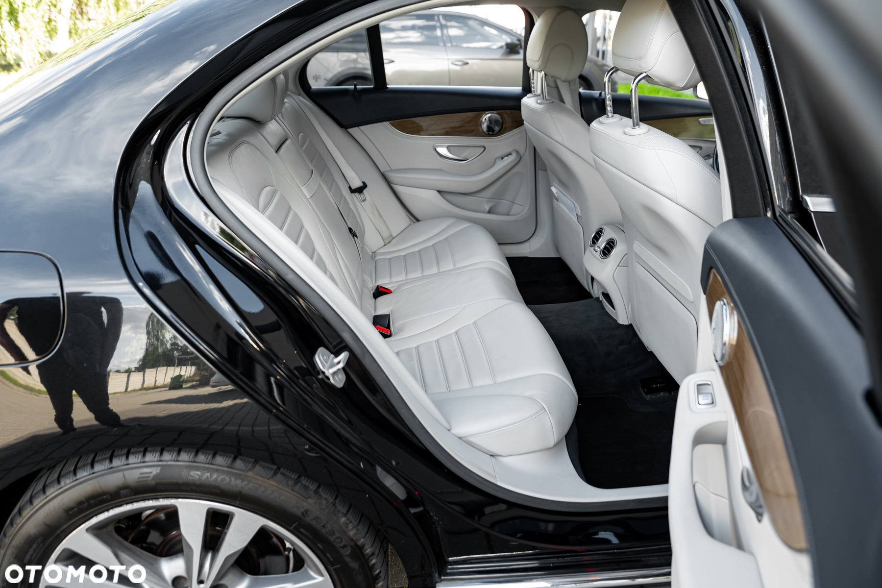 Mercedes-Benz Klasa C 250 7G-TRONIC - 25