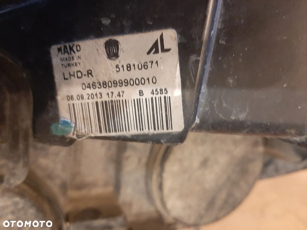 Lampa FIAT DOBLO II prawa lewa 51810671 OE - 5