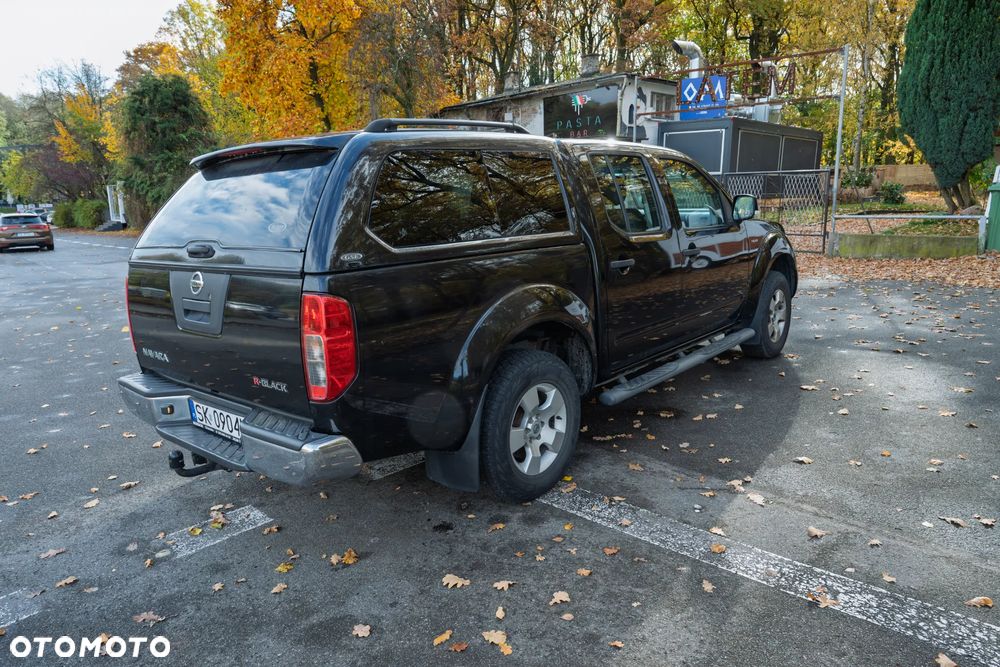 Nissan Navara 2.5 D R-Black - 2
