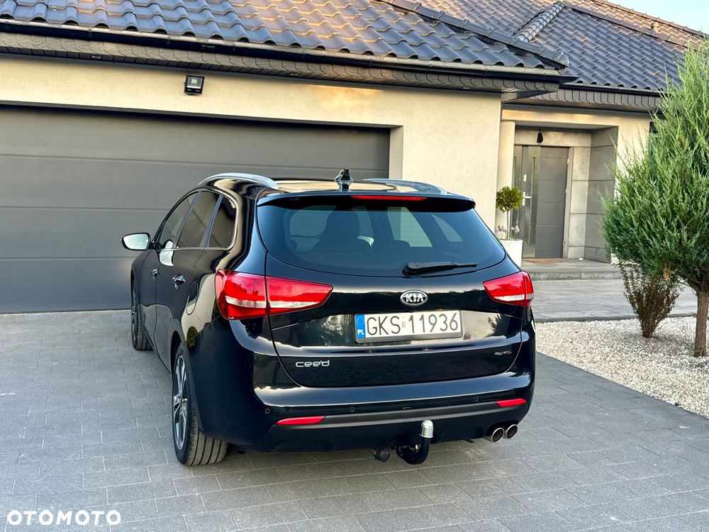 Kia Ceed 1.6 CRDi 136 ISG GT Line - 5