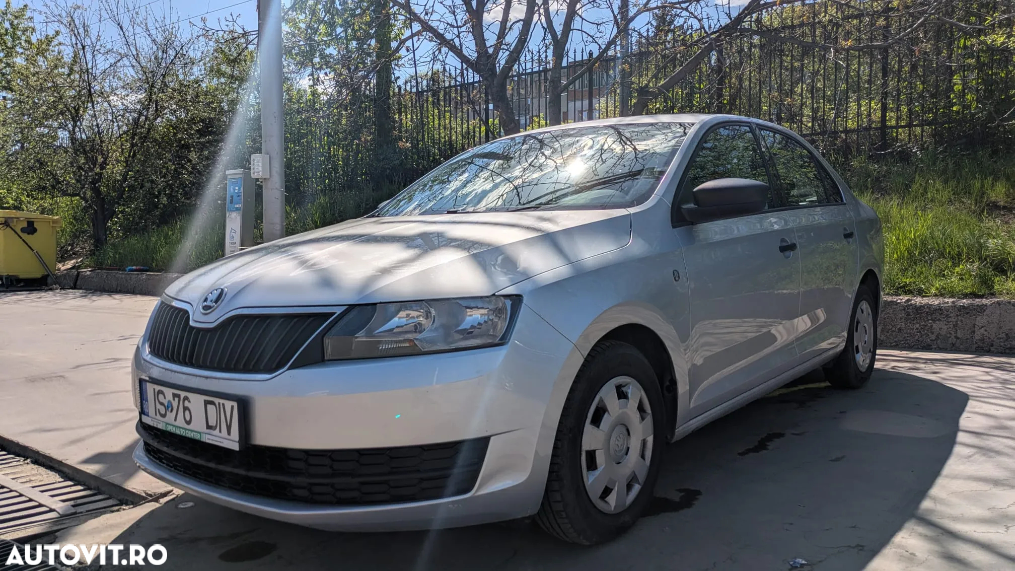 Skoda RAPID 1.2 TSI Active - 3