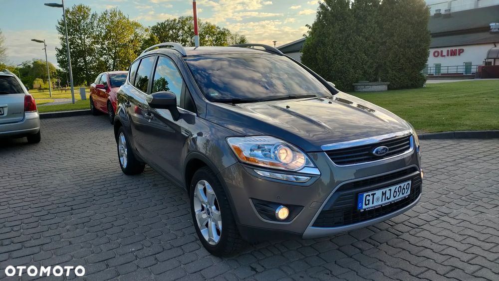 Ford Kuga 2.0 TDCi 2x4 Champions Edition - 3