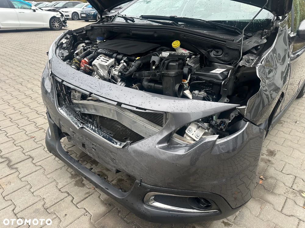Peugeot 2008 - 14