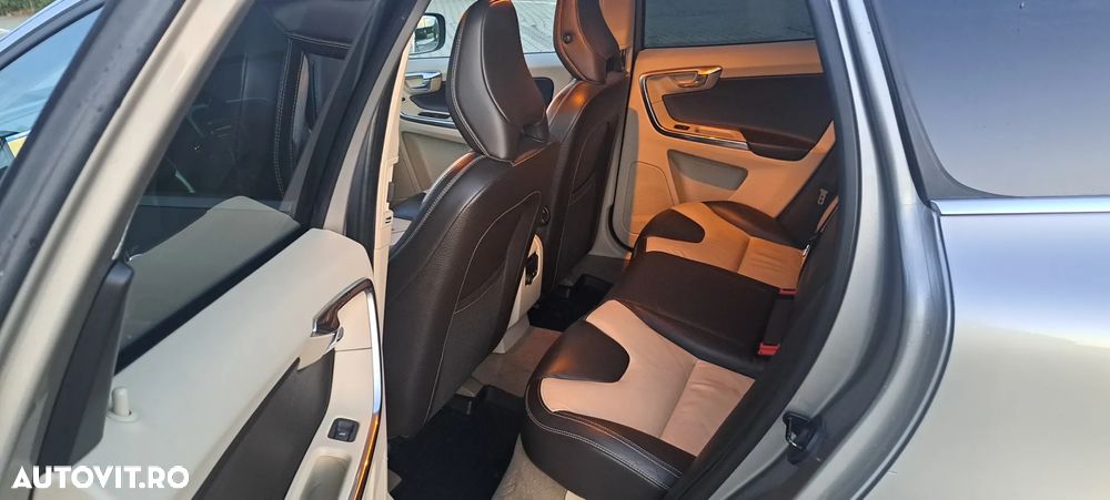 Volvo XC 60 2.4D AWD Aut. Summum - 10