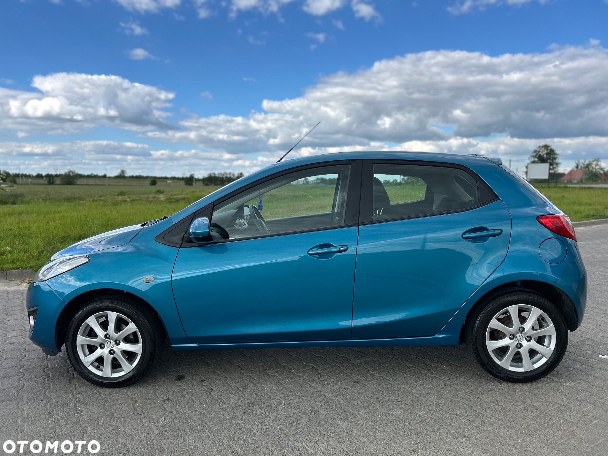 Mazda 2 - 2