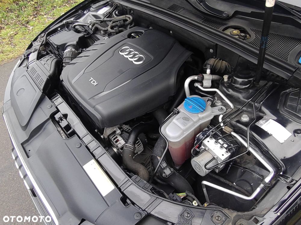 Audi A4 Avant 2.0 TDI Quattro S tronic - 26