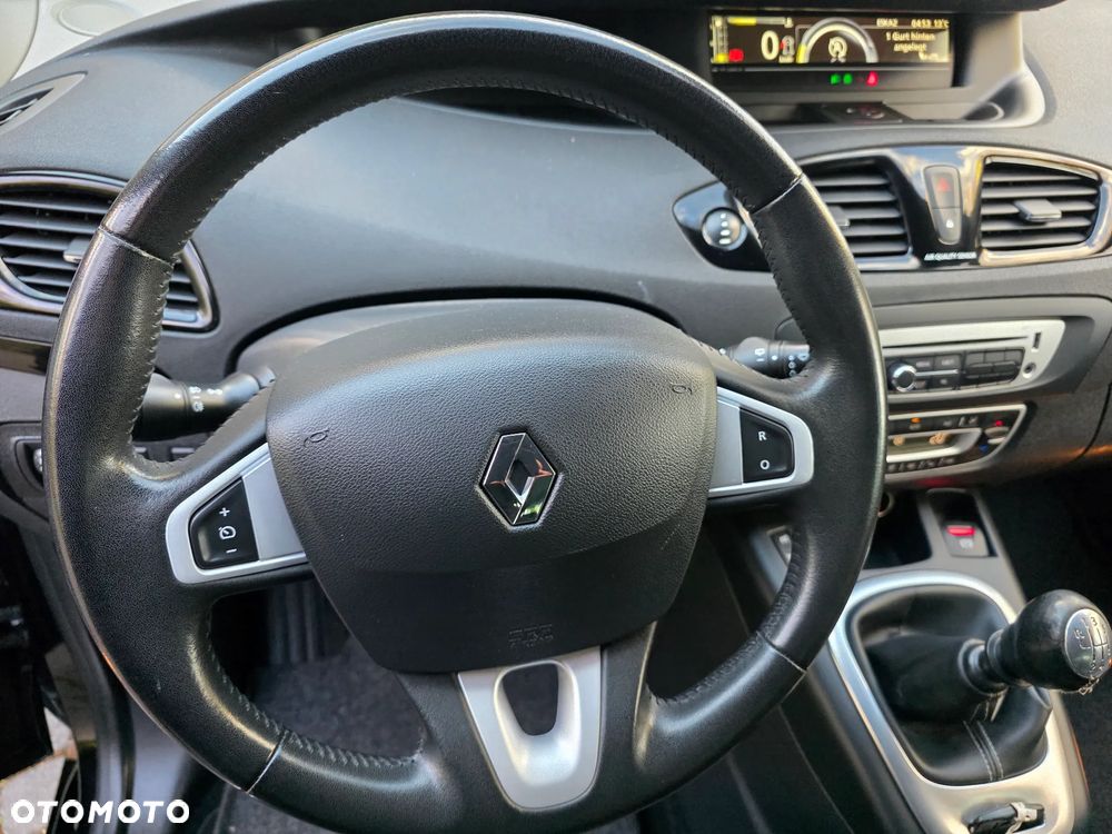 Renault Grand Scenic Energy dCi 130 S&S Bose Edition - 23