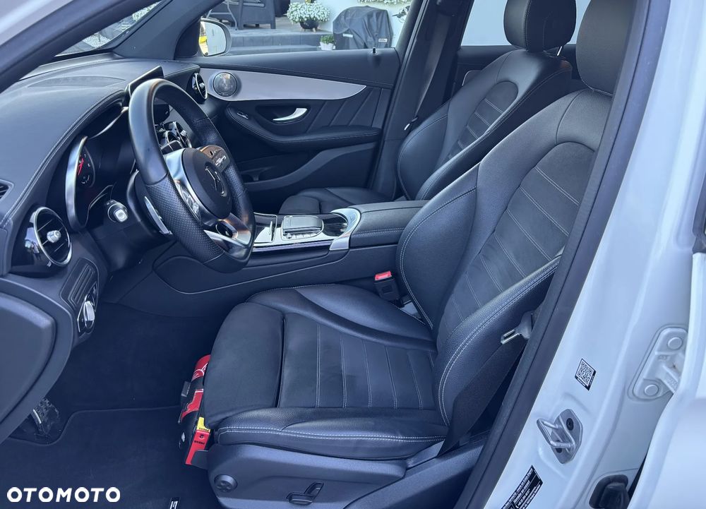 Mercedes-Benz GLC 200 4Matic 9G-TRONIC AMG Line Plus - 6