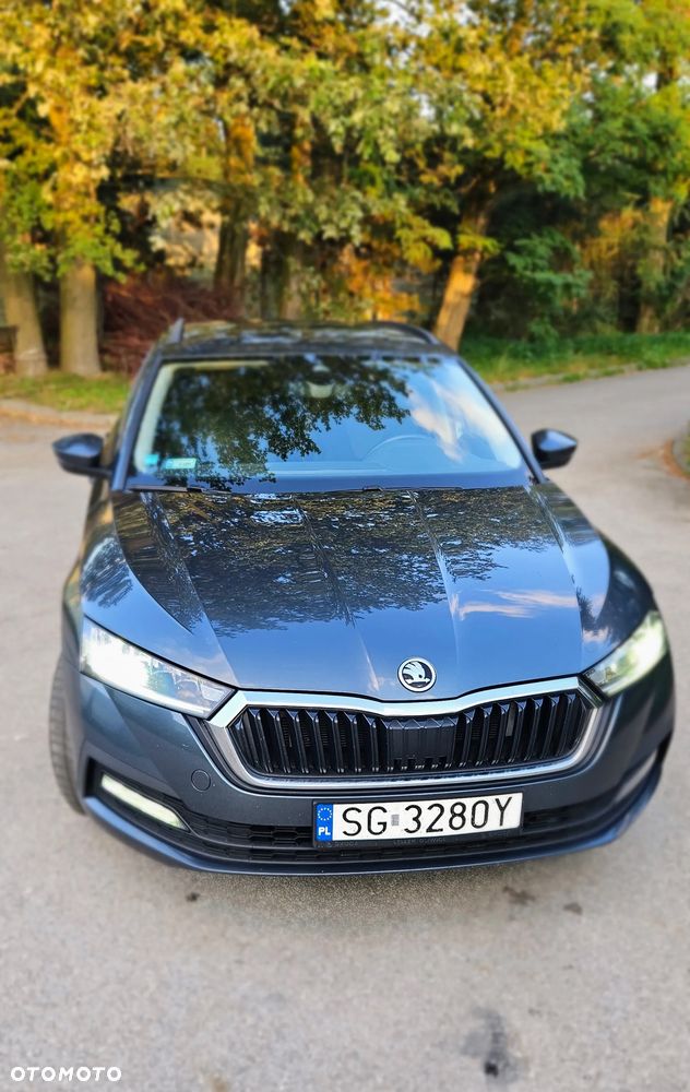 Skoda Octavia 2.0 TDI Ambition DSG - 1