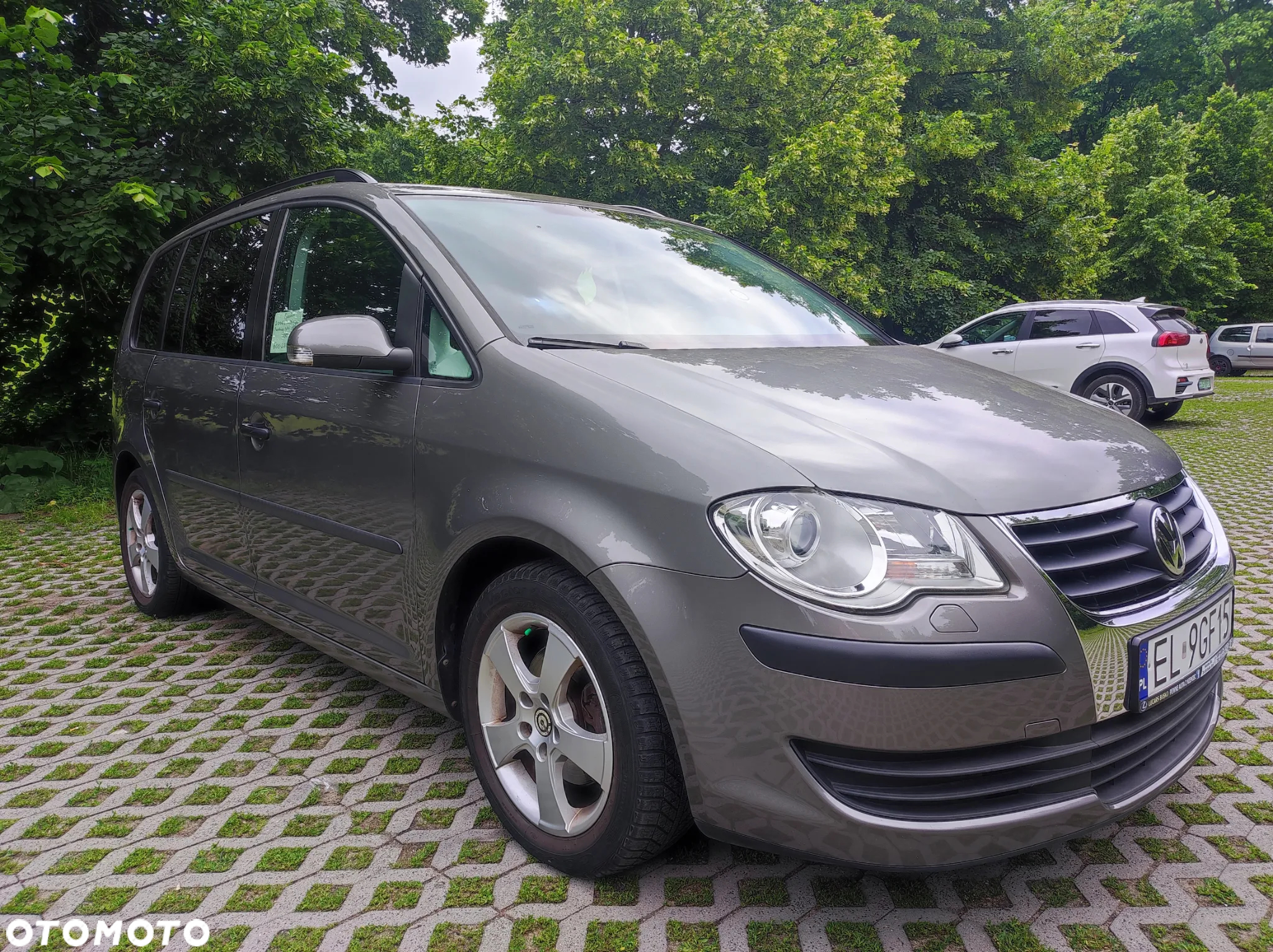 Volkswagen Touran - 3