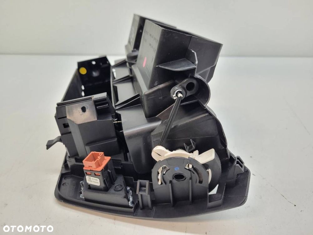 KRATKA NAWIEWU ŚRODKOWA DEKOR SCHOWEK CITROEN C4 GRAND PICASSO I 96541120 - 8