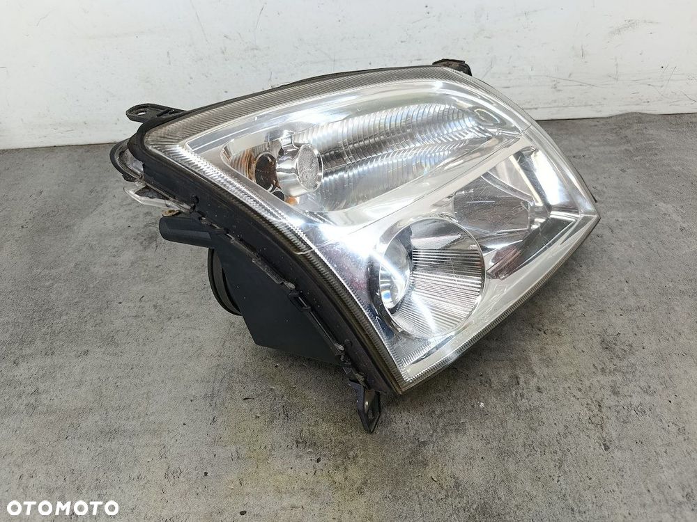 LAMPA PRZÓD PRAWA OPEL VECTRA C 20-A285 TYC - 5
