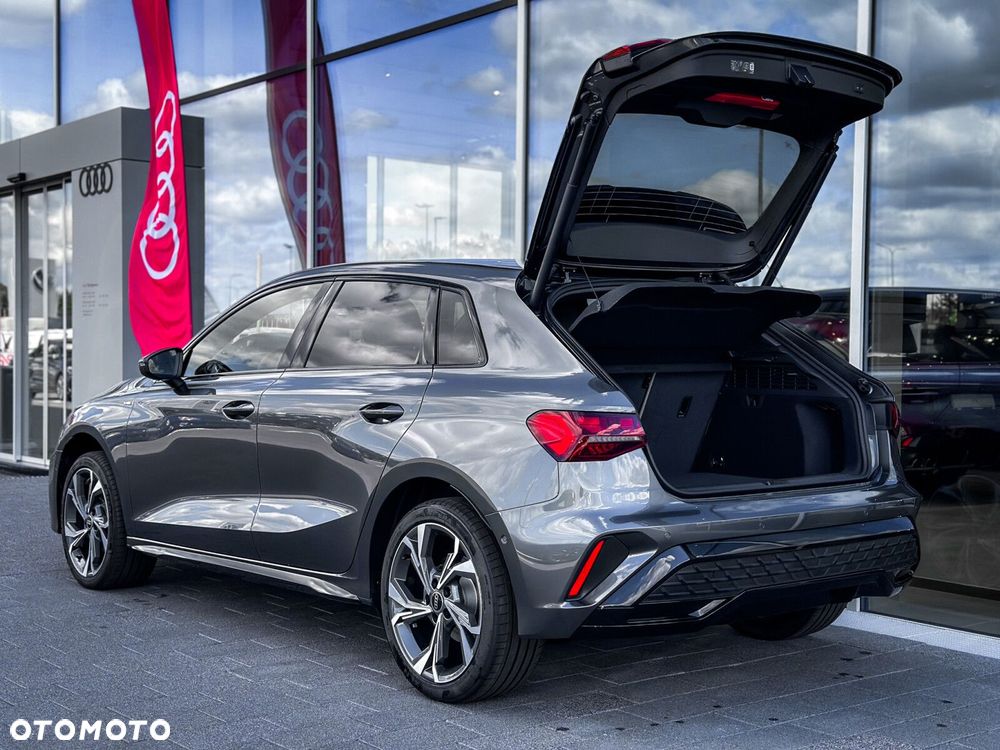 Audi A3 Sportback - 11
