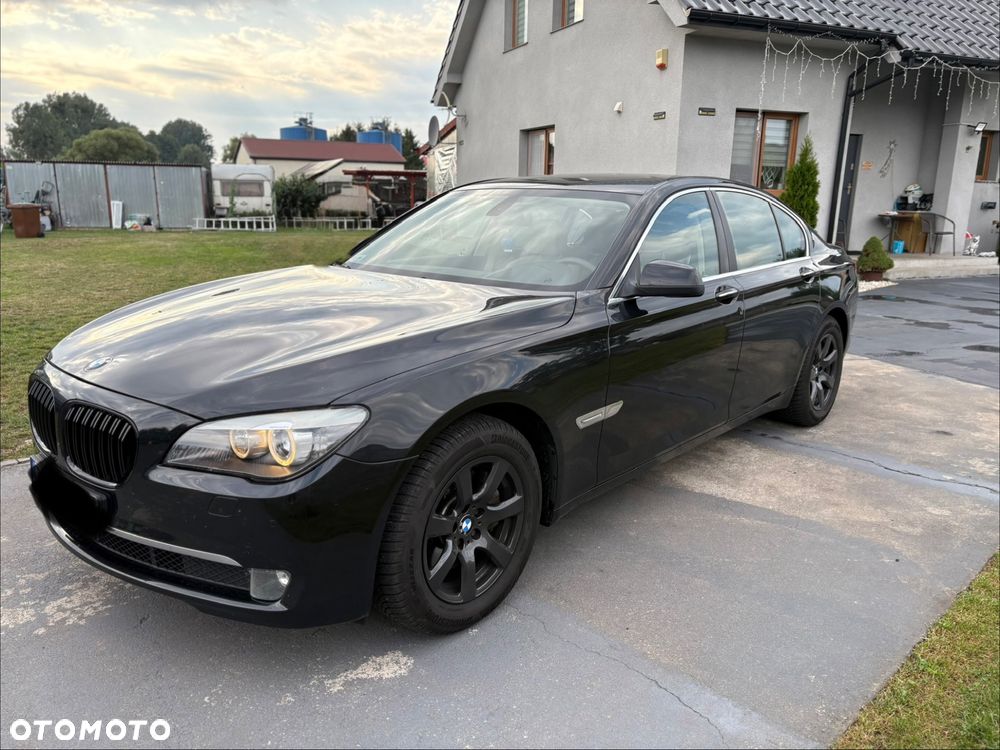 BMW Seria 7 740d - 8