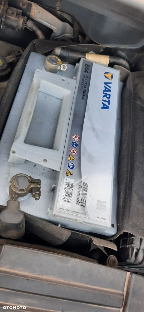 Volkswagen Touran - 10